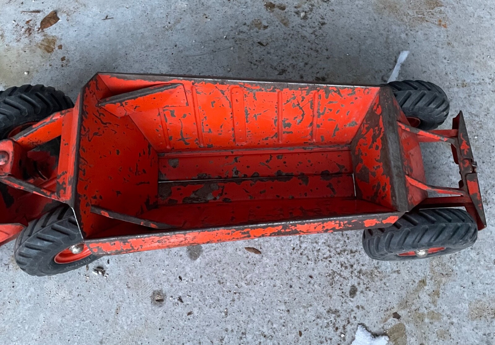 Vintage Doepke Euuclid Bottom Dump Earth Mover Tractor Pioneer Orange