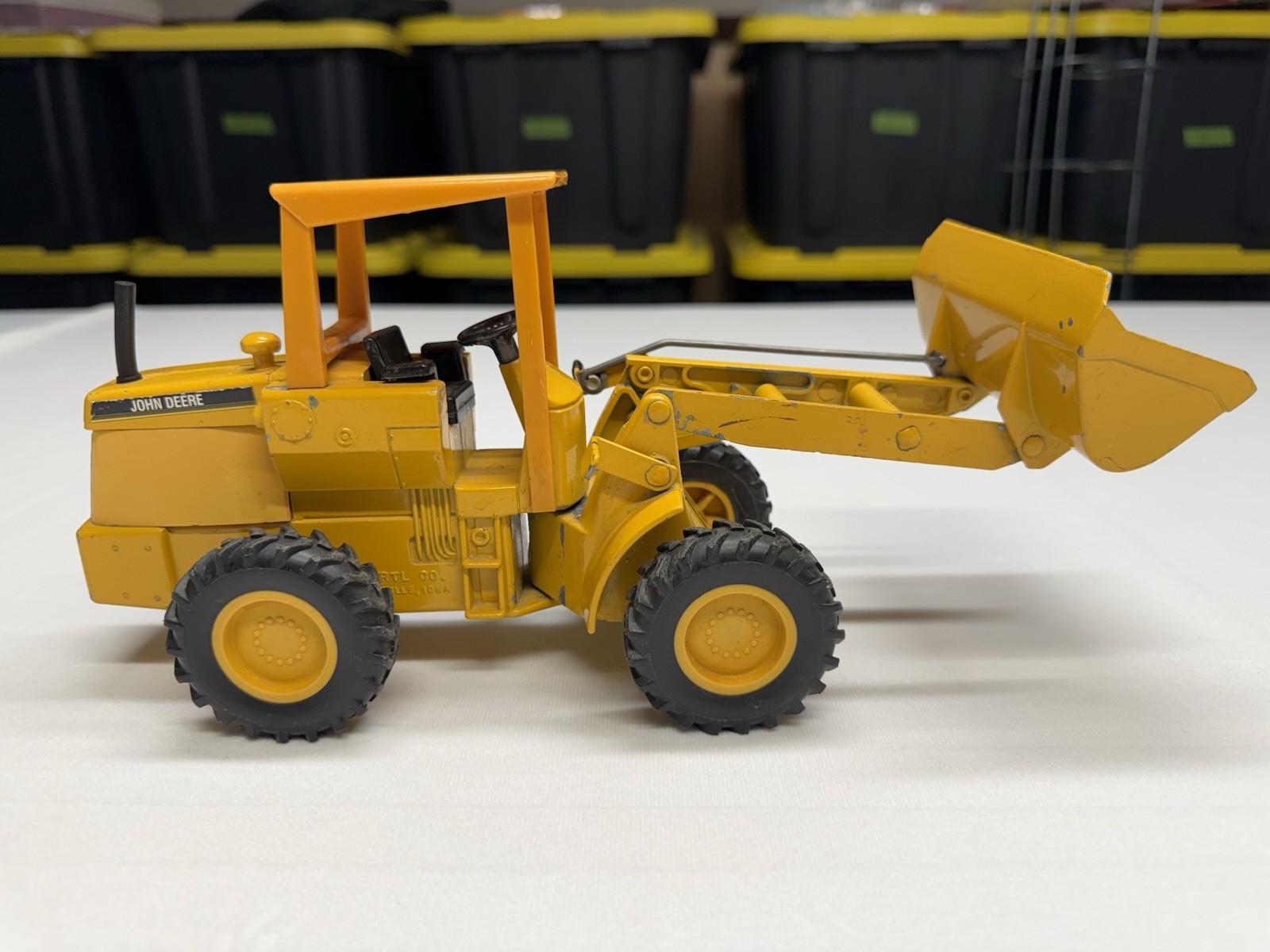 ERTL John Deere Front End Loader Diecast 1:16 #503-701P Made In USA
