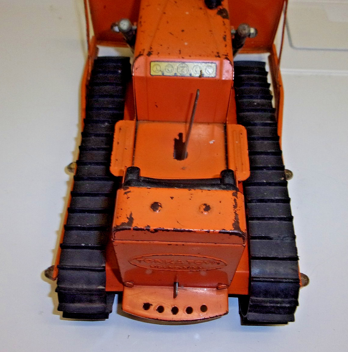 1950’S TONKA GIANT BULLDOZER MOUND MINN. U S A