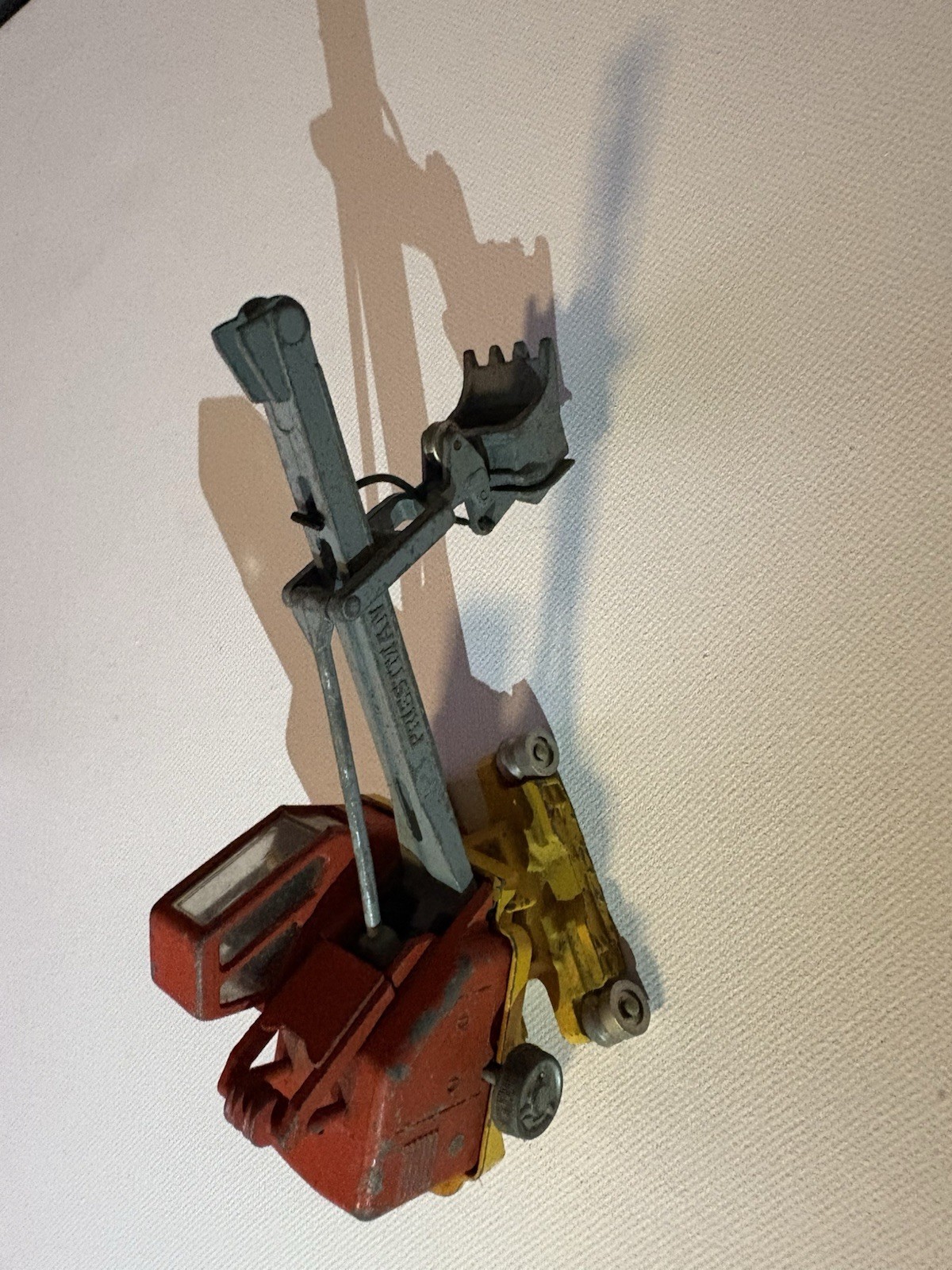 VINTAGE CORGI MAJOR TOYS # 1128 PRIESTMAN CUB SHOVEL DIECAST EXCAVATOR 1963