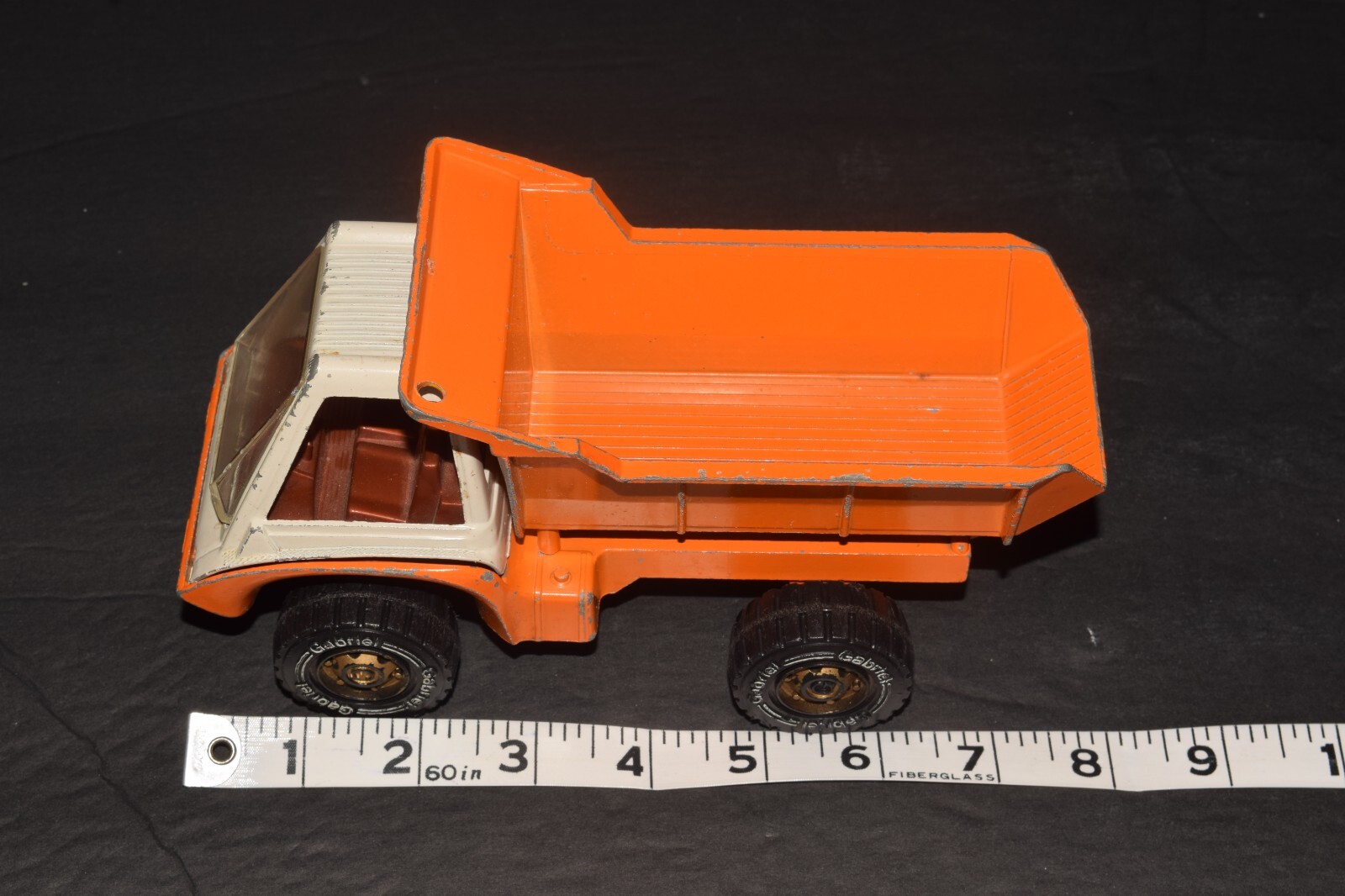 Vintage 1975 Hubley Gabriel Mighty-Metal Truckers Dump Truck Orange and White
