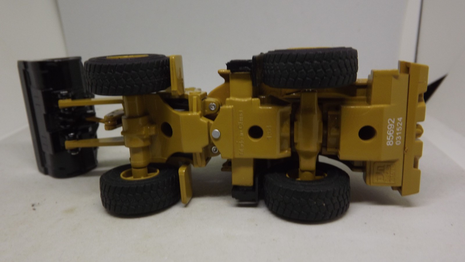 CAT 950M Wheel Loader 1:64 Diecast (Diecast Masters) 85608