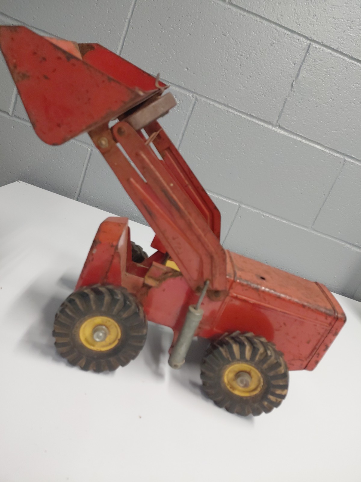 Vintage Metal Nylint Hough Payloader Toy Tractor Pressed Steel Construction VTG