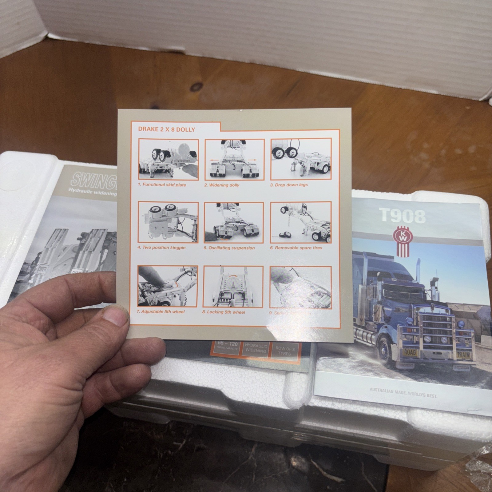 Twh 1/50, Drake, Kenworth T908 Prime Mover With Drake 2×8 Dolly 4×8 Swingwing