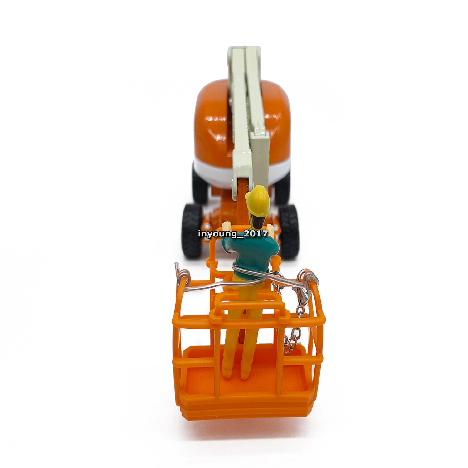Aerial Work Platform Truck Toy Construction Vehicle Diecast Model Toys Orange