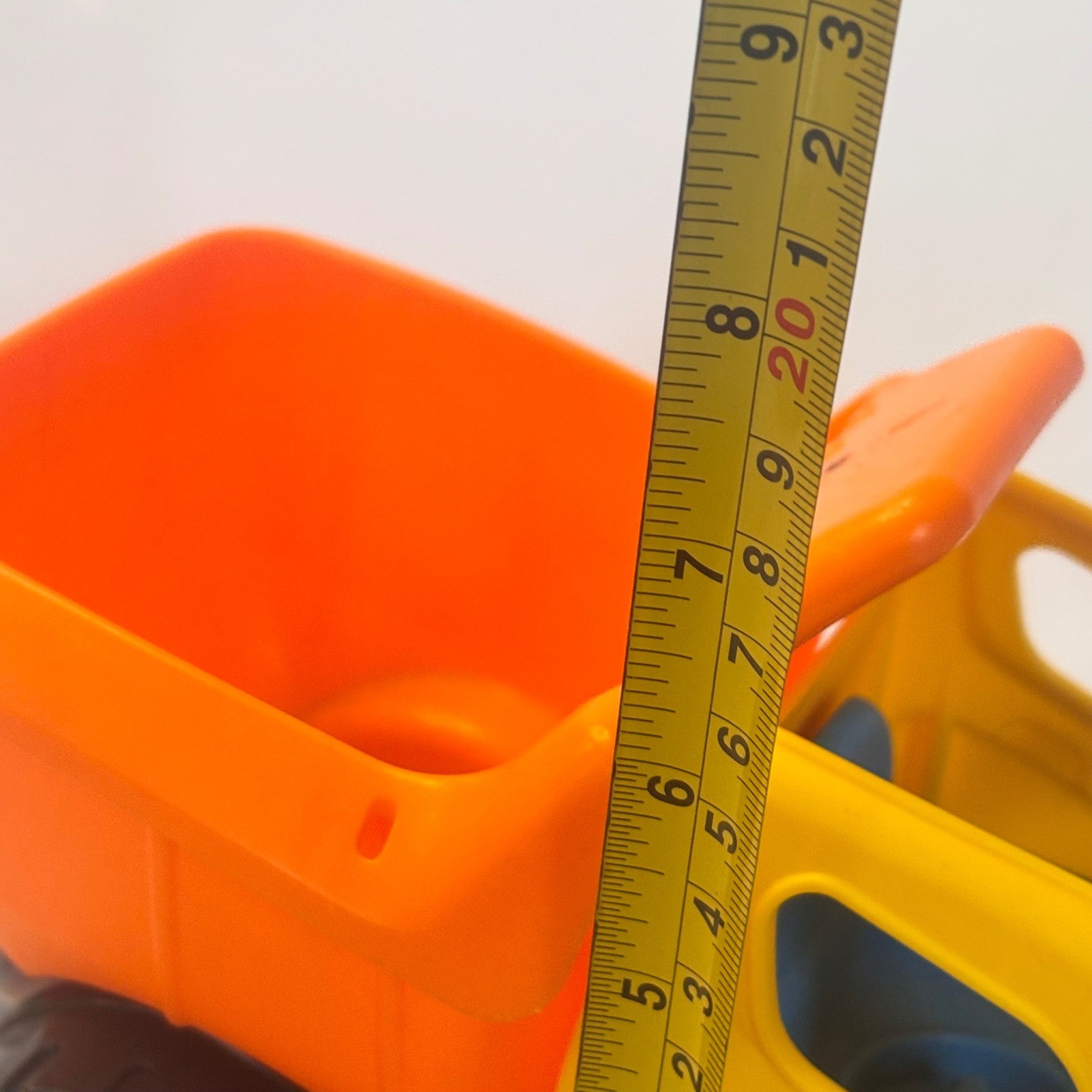 Fisher-Price Little People Dump Truck Yellow Orange Construction Vehicle DFT45