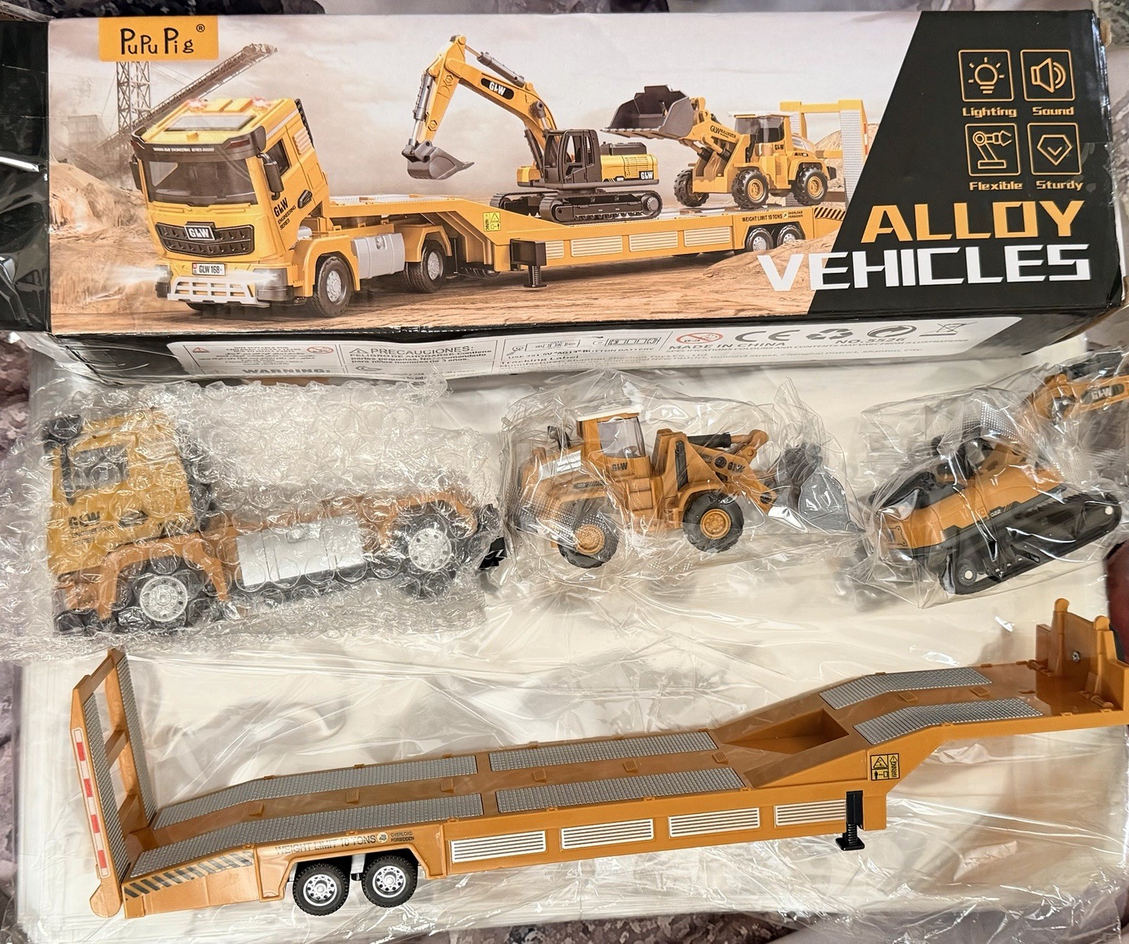 Alloy DieCast Construction Vehicles Toy Set w/Semi Truck, Excavator Loader Open