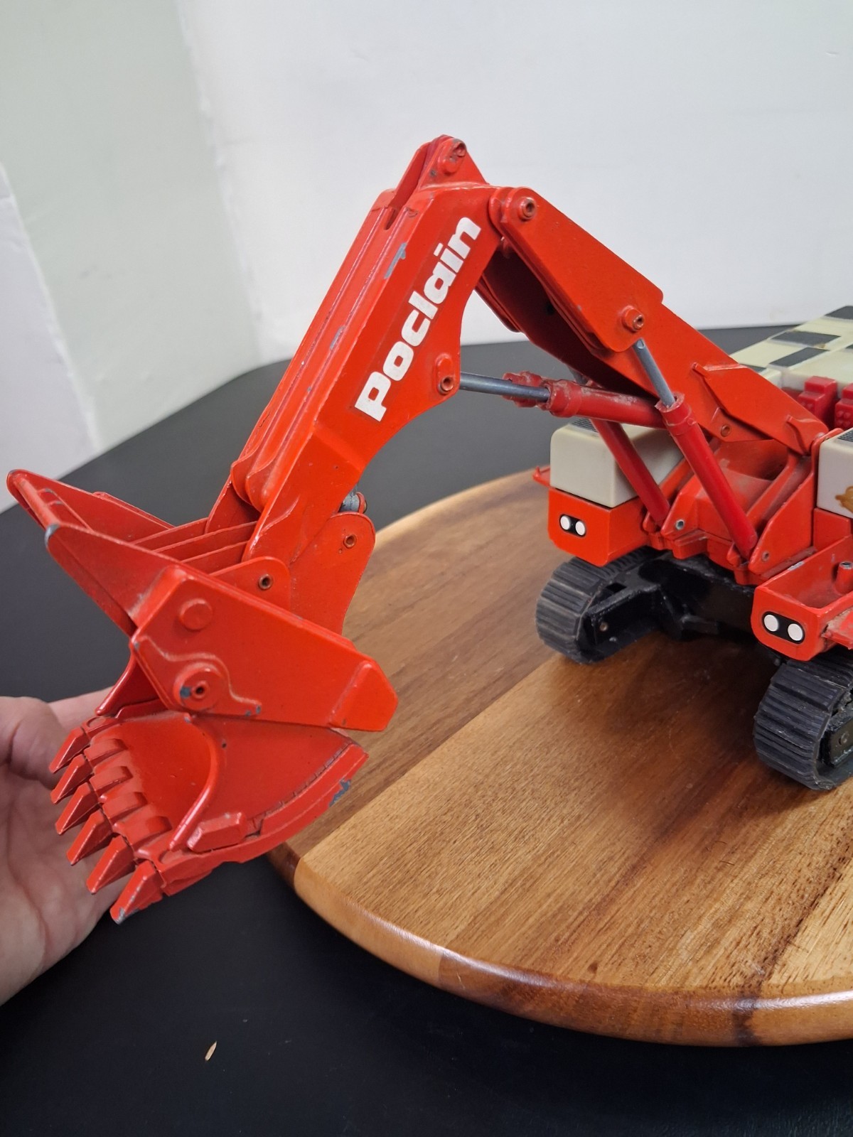 1/50 Poclain 1000 Hydraulic Excavator with Shovel Parts/Restoration Diecast