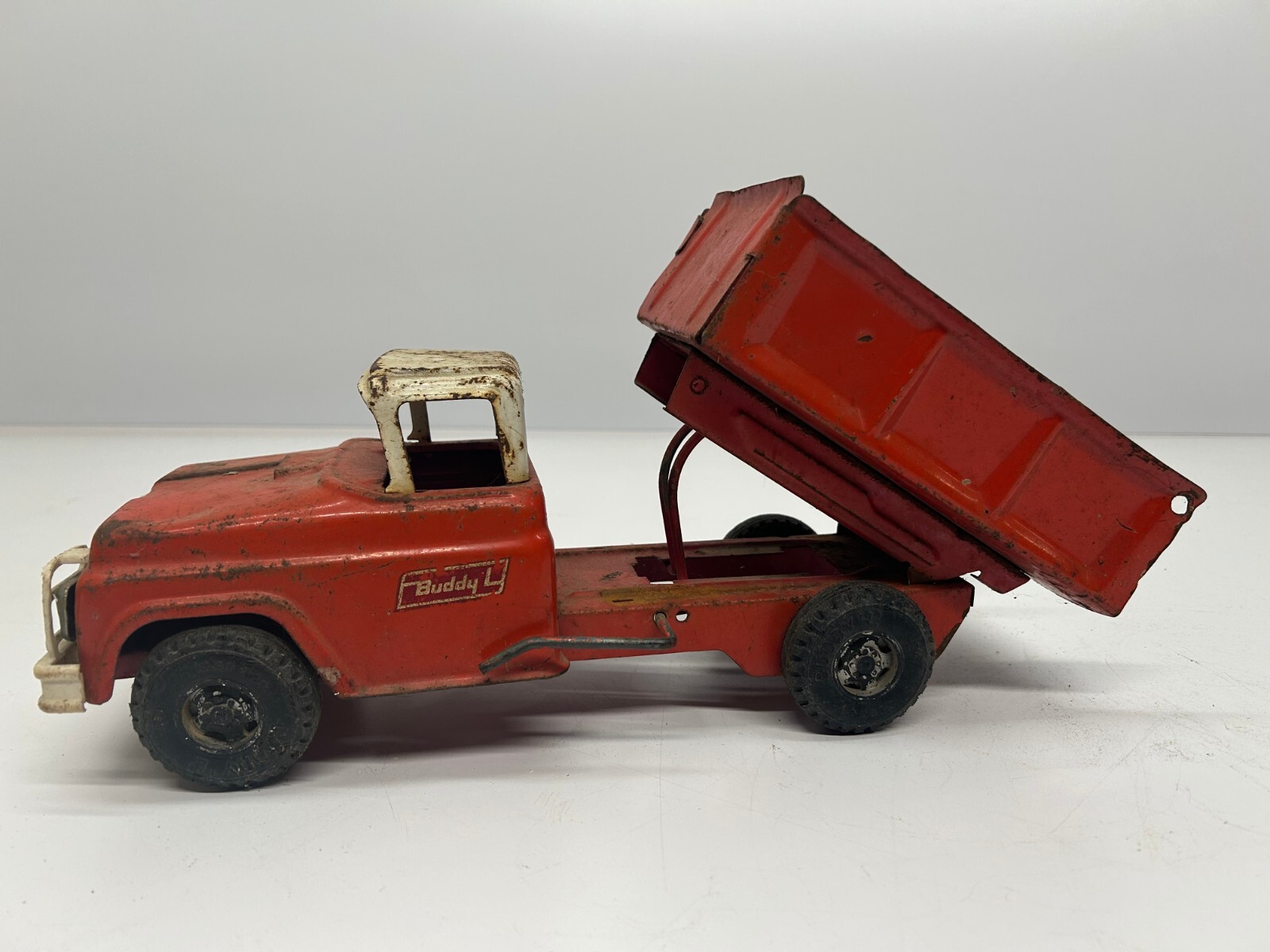 Vtg Buddy L c1960s Dump Truck Pressed Steel Toy Car Red 15″