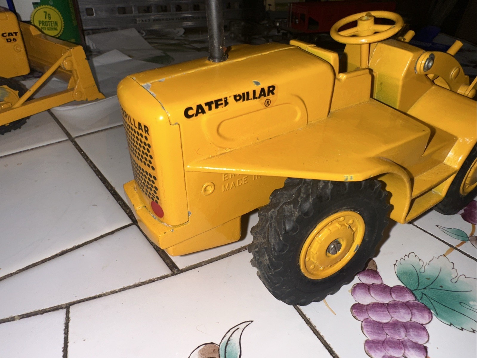 CAT Caterpillar 944 Wheel Loader 1964 1:24