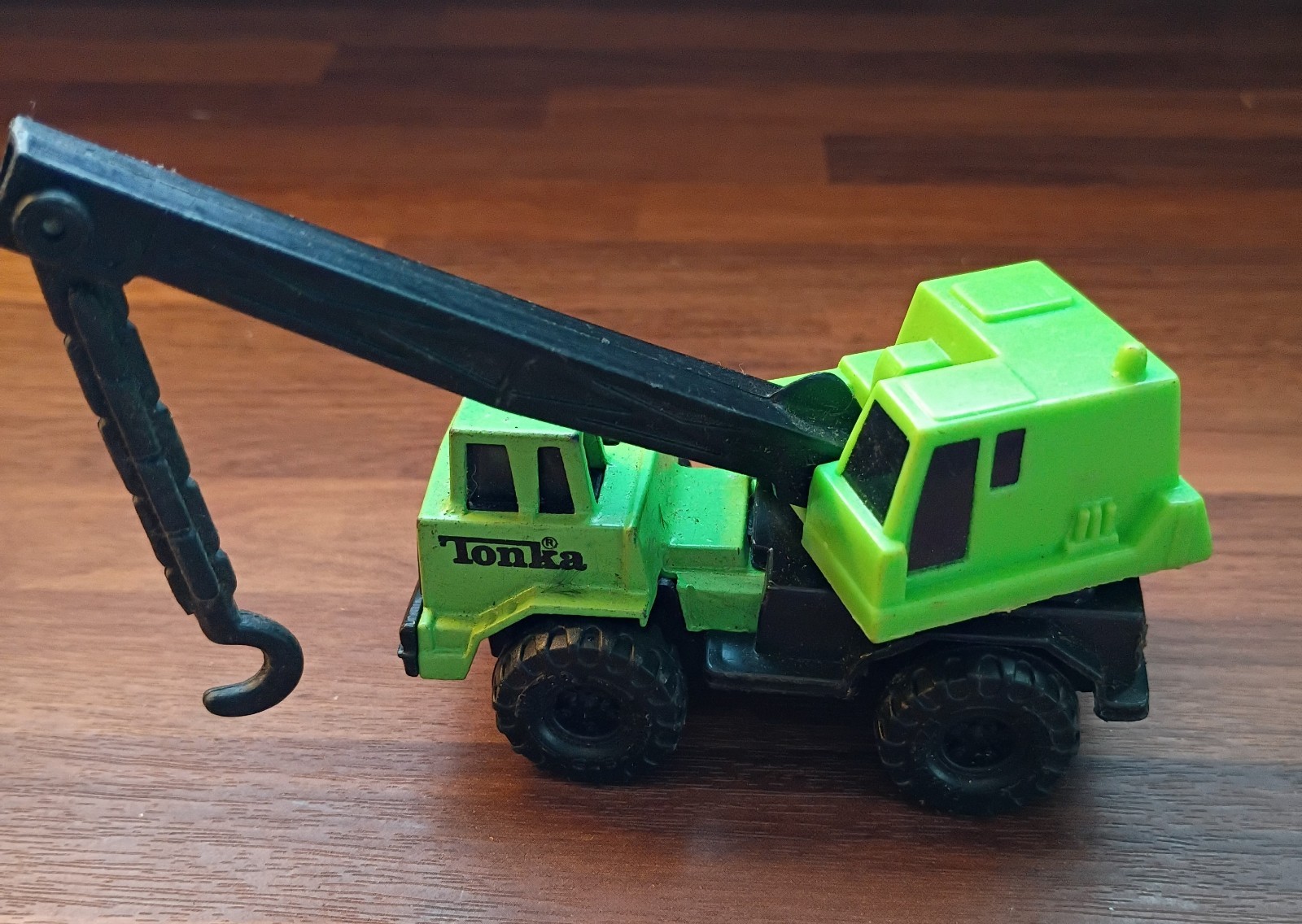 Tonka 1990 Front End Loader 1:64 Scale With Moving Loader Bucket & Crane Y2K Toy