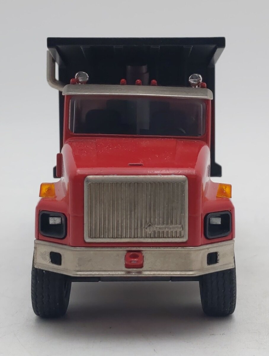 Conrad 1:50 Die-Cast Dunn International 5600 Dump Truck LN