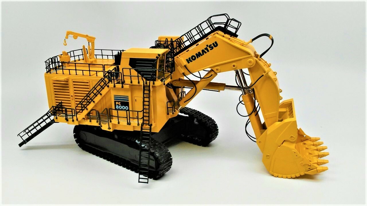 BRAMI 25026-1 Komatsu PC8000-6 Mining Shovel – OEM Electric Version 1/50 MIB
