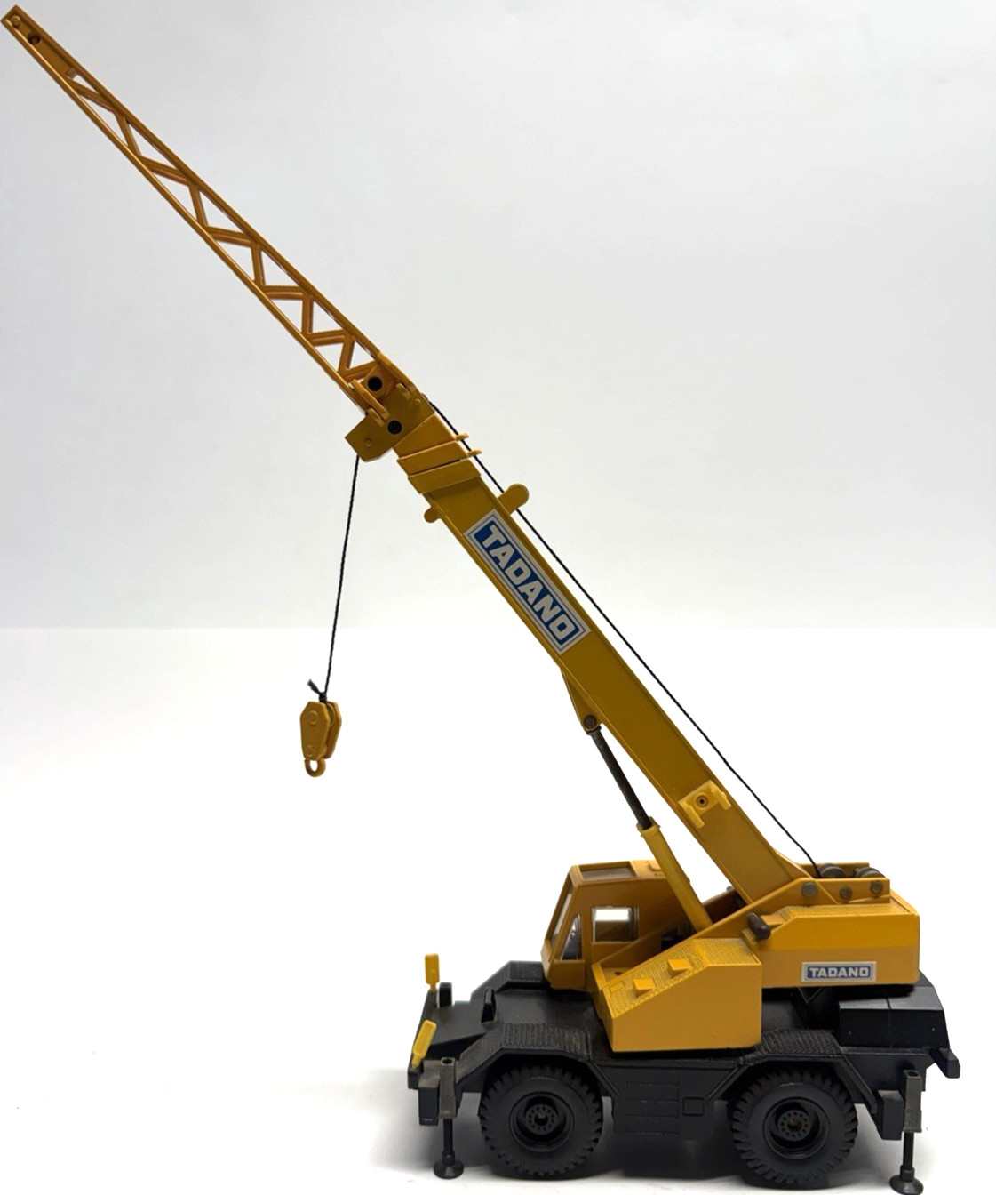 VINTAGE TADANO AUTOKRAN CRANE VEHICLE SUPERB MODEL 1/50 SCALE DIECAST JAPAN