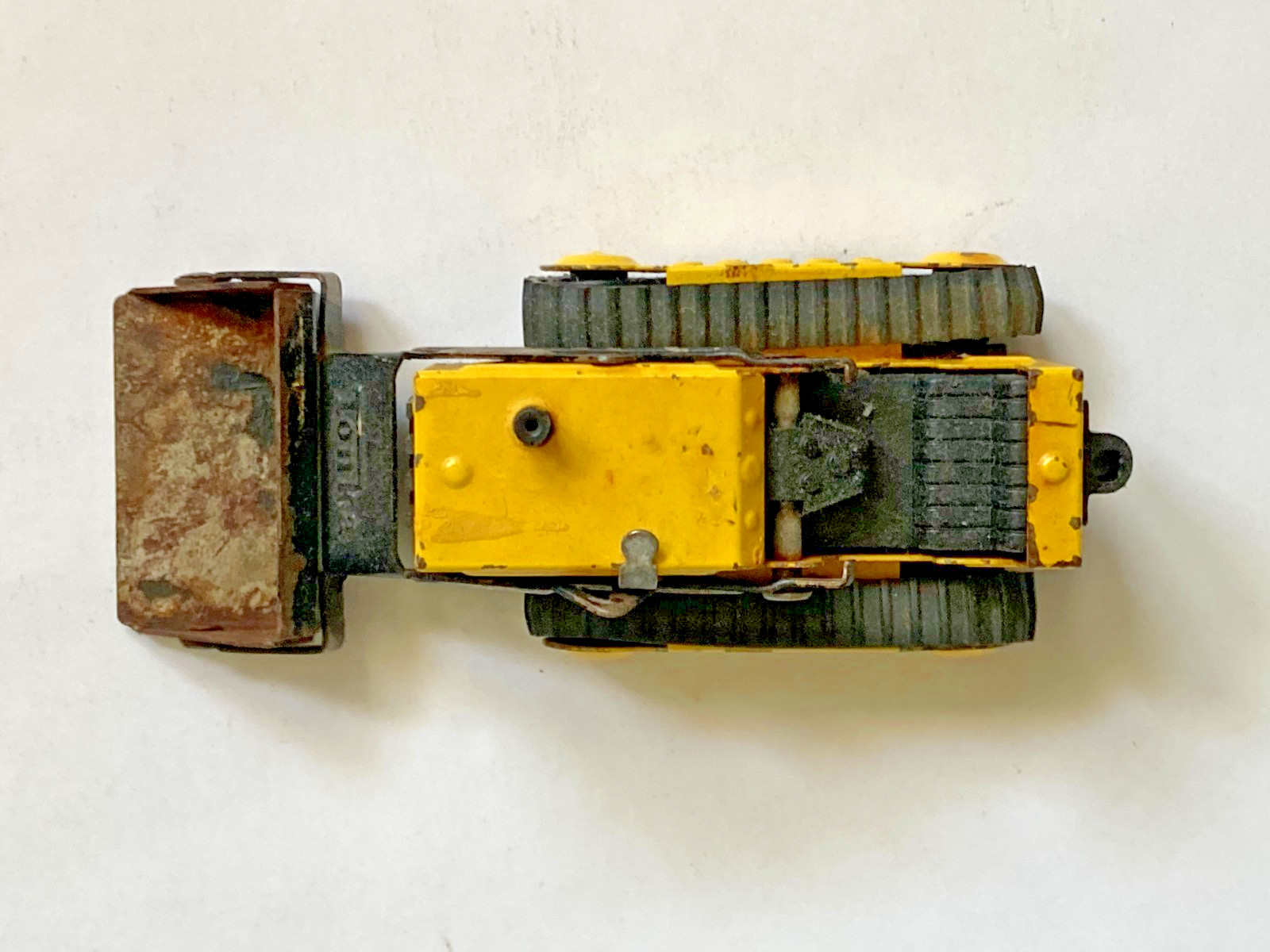 Tonka Bulldozer Yellow Pressed Steel & Rubber Tracks w Lever for Shovel – VTG