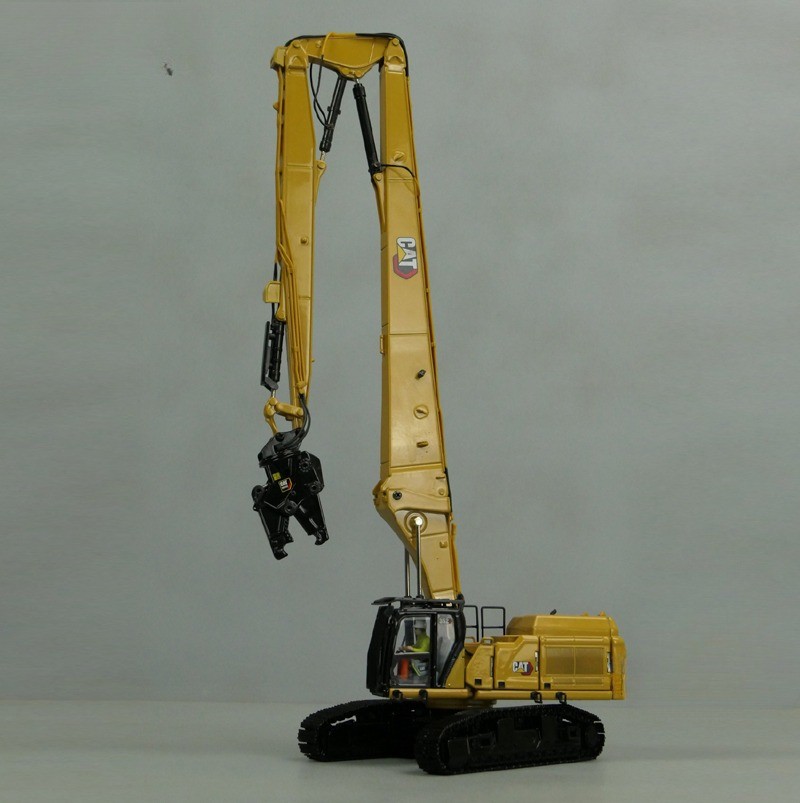 1:50 DM CAT352 Ultra High Demolition Hydraulic Excavator Machine Diecast Model