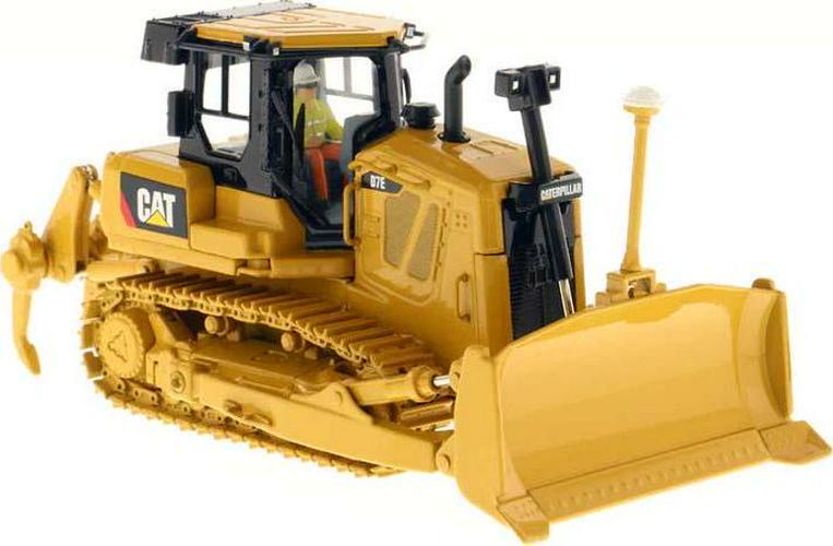 CAT Caterpillar D7E Track-Type Tractor (Core Classics Series) 1:50 Scale Model –
