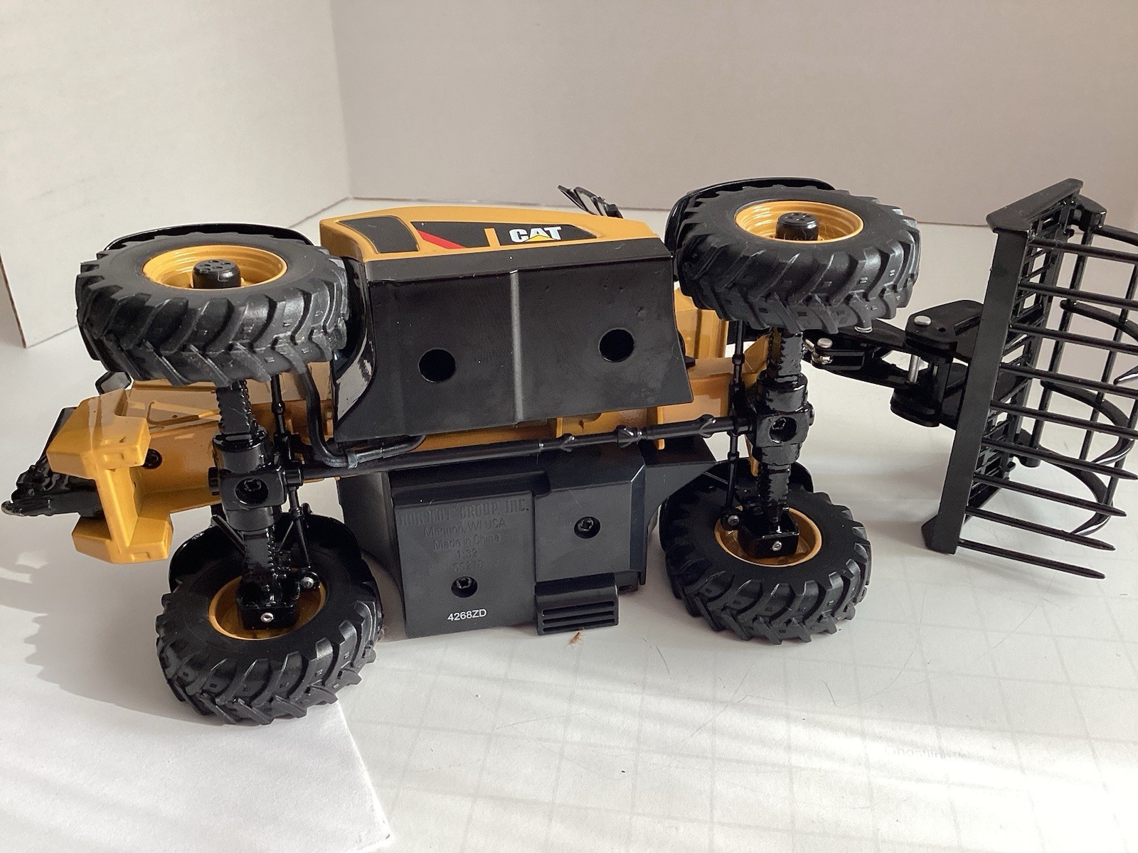 Norscot Th407c Telehandler Construction Machine Telescopic Forklift Diecast Cat