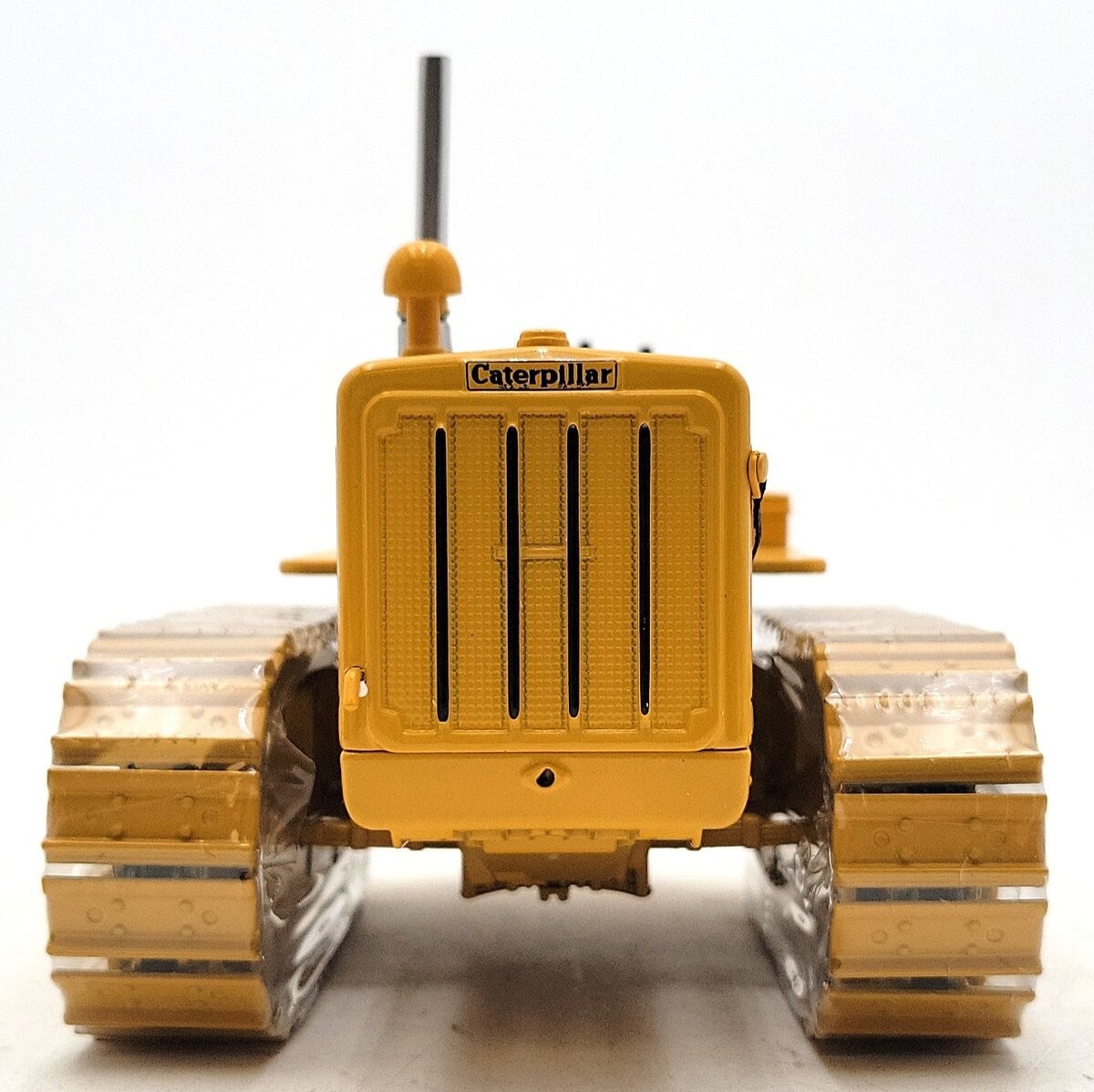 Spec-Cast CUST-1008 1:16 Caterpillar R2 Track-Type Tractor NIB