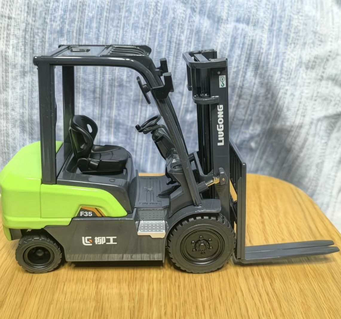 1/20 Scale LiuGong CPD35-ESJ Forklift Truck Forklift Diecast Model Toy Gift