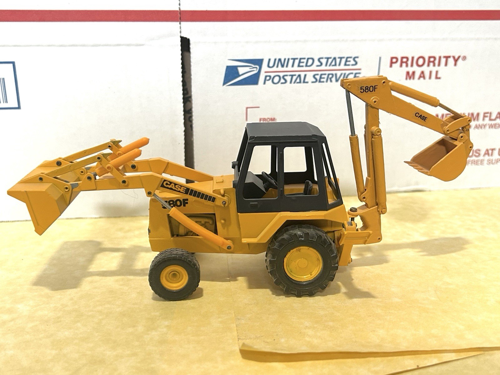 Conrad 1/35 Case 580F Construction King Loader-Backhoe w/Original Box!