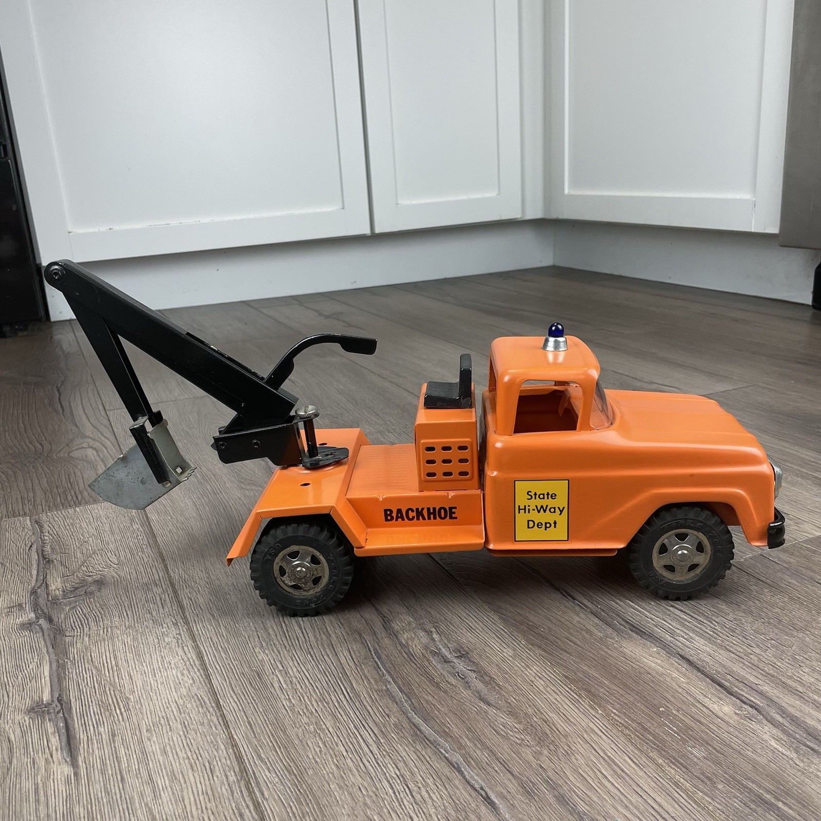 Vintage Orange Tonka State HI-WAY DEPT Highway Truck Backhoe Excavator Highway