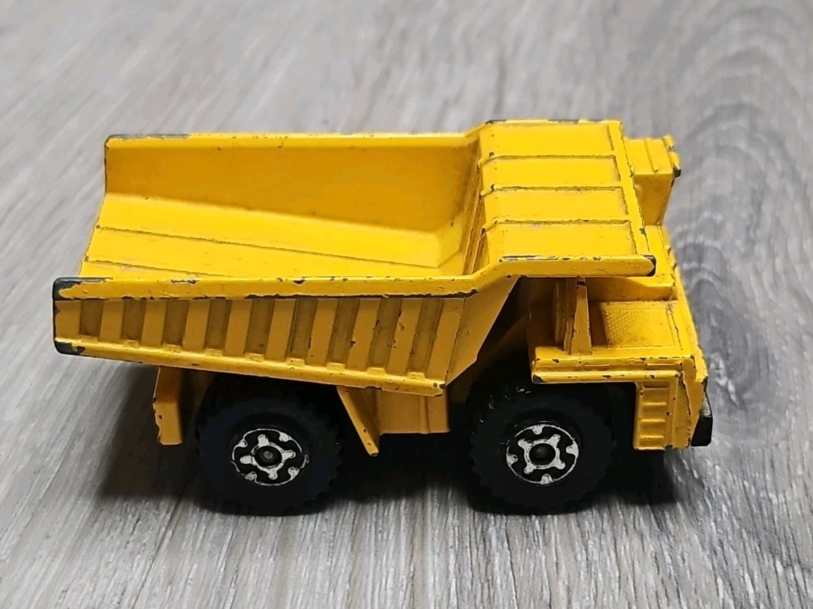 Matchbox Superfast | Faun Dump Truck #58 | 1976 | Lesney England