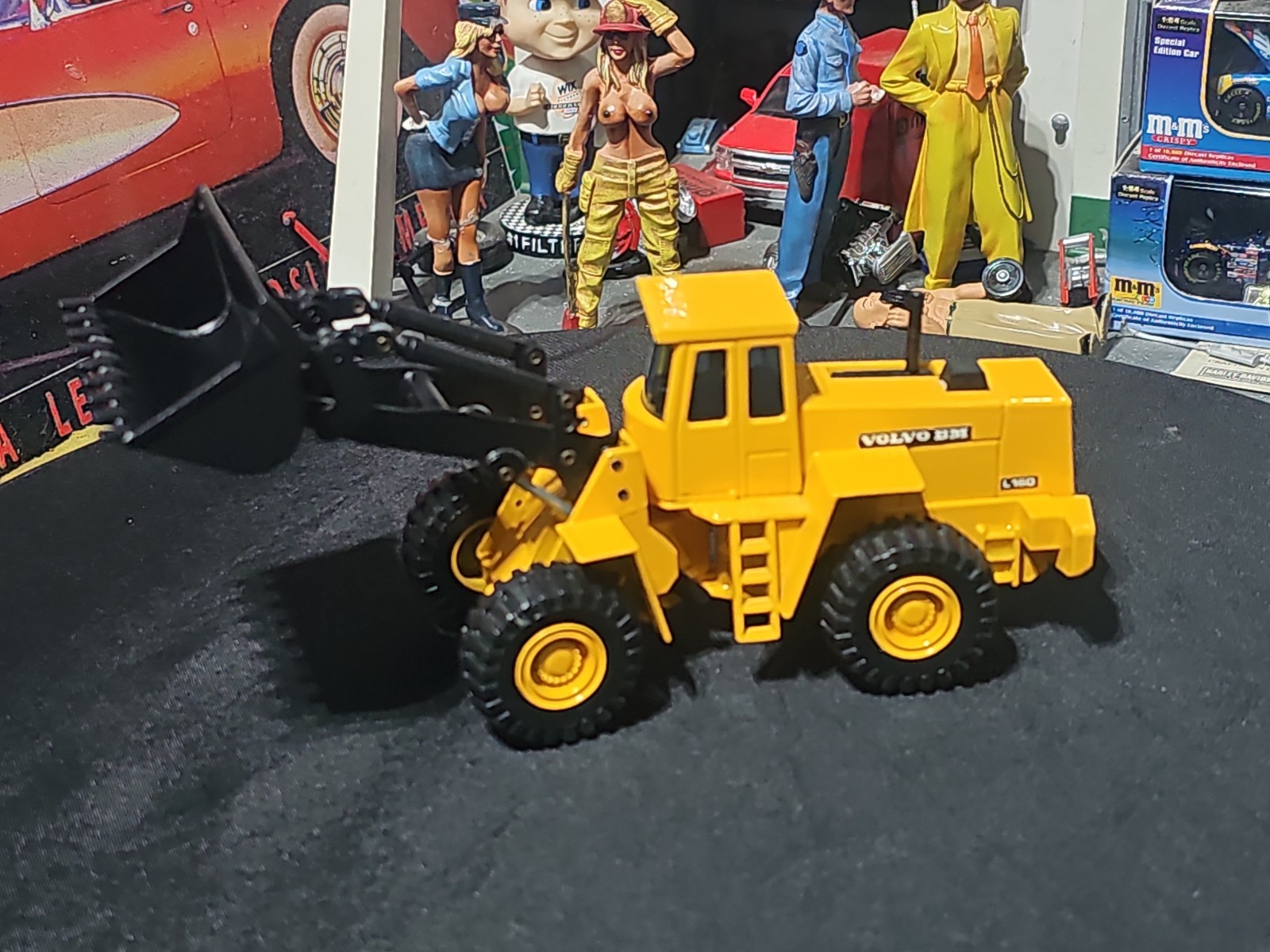 VINTAGE RARE Joal 1:50 Scale Volvo BM L70 Front End Loader VERY NICE