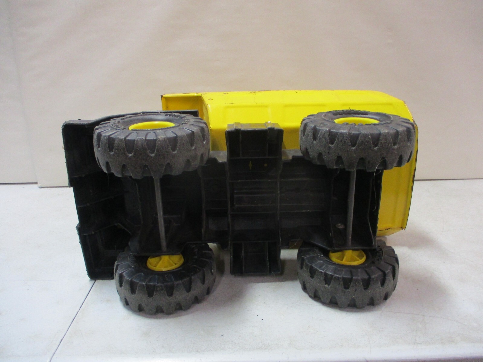 Tonka Mighty Diesel Dump Truck