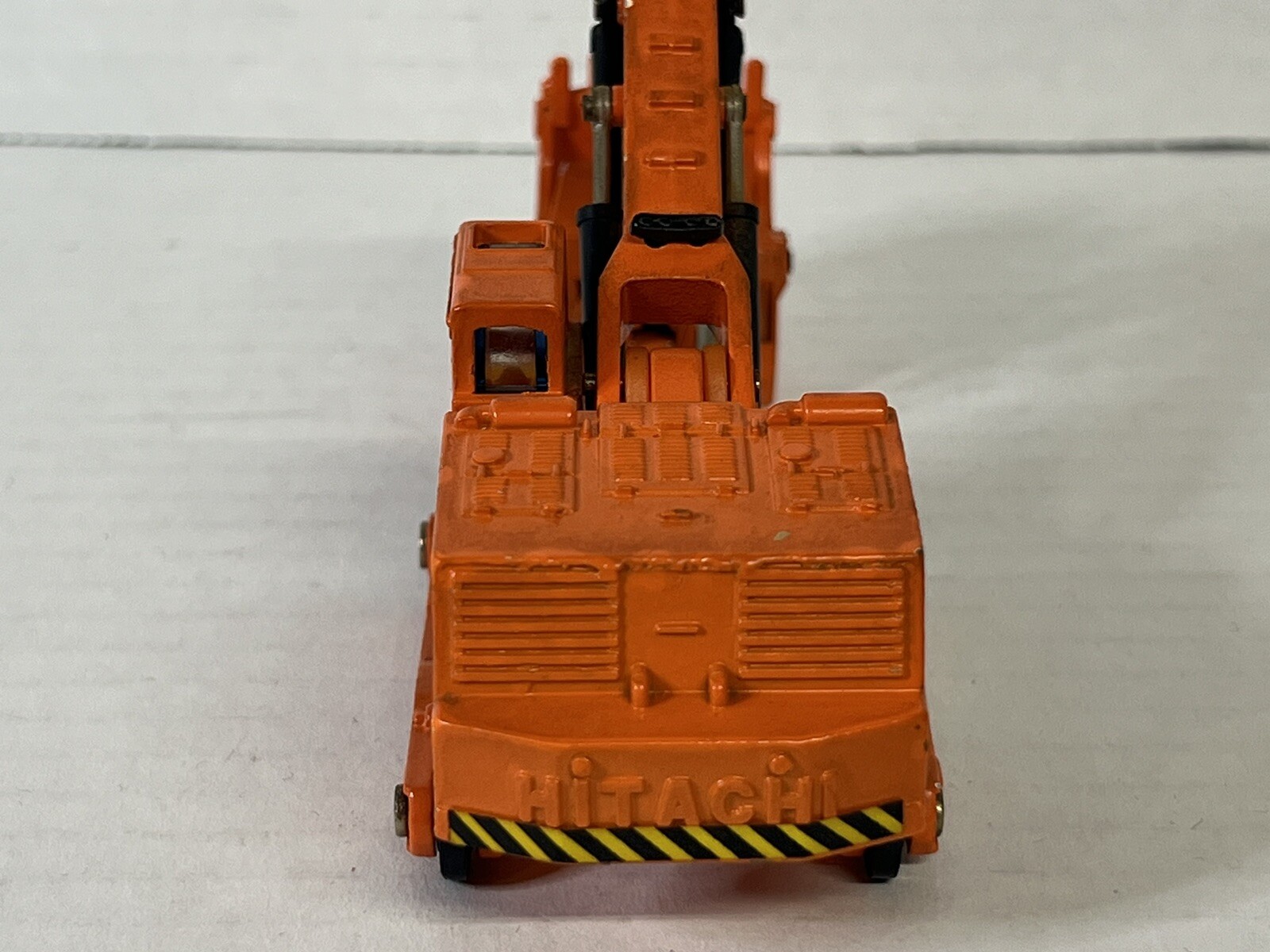 Shinsei Mini Power Hitachi UH20 Loader Shovel No. 29 Orange Diecast Tractor 1:64