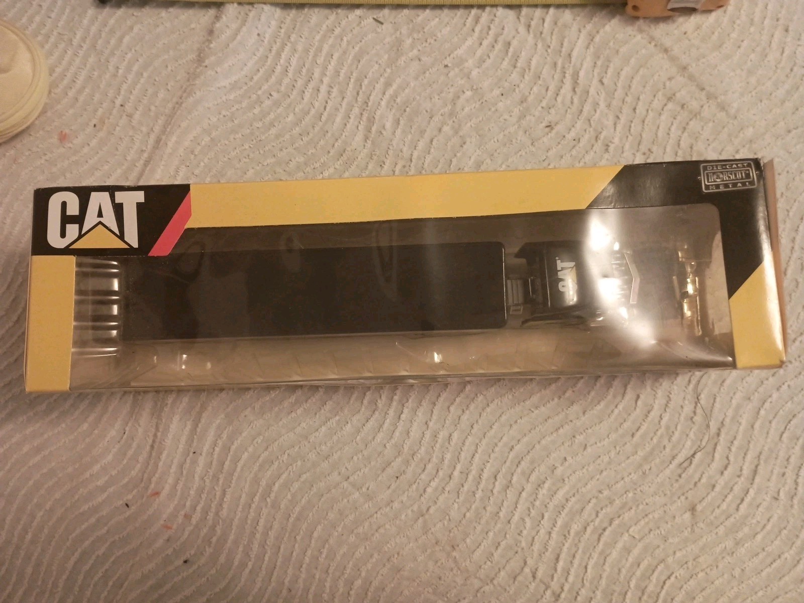 Norscot 1:50 Scale Caterpillar M-Series Motor Graders Mural Truck NIB