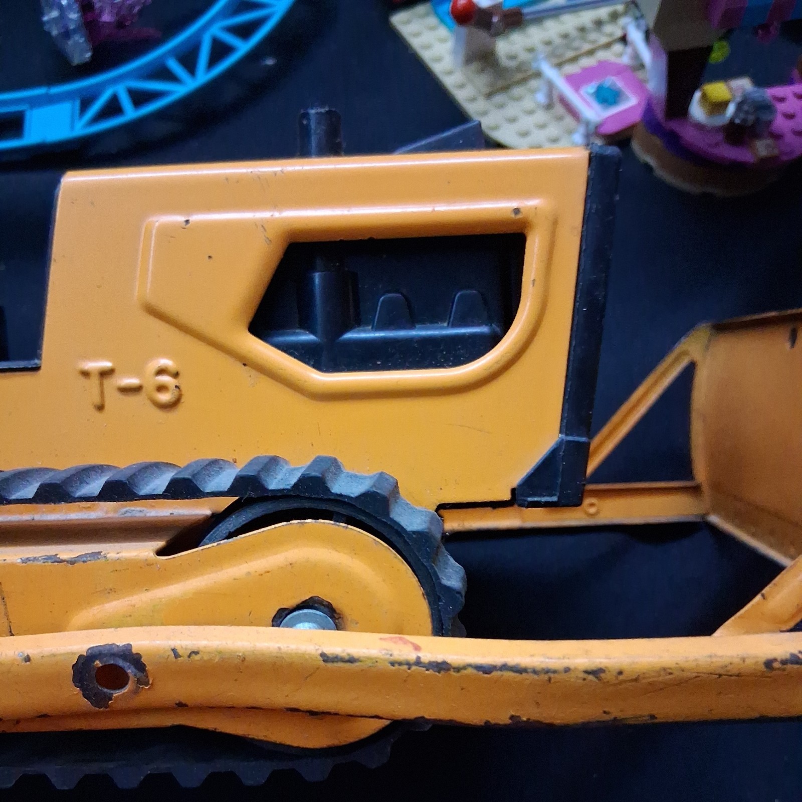Vintage Tonka T-6 Bulldozer 70’s Movable Blade Rubber On Tracs all Orginal