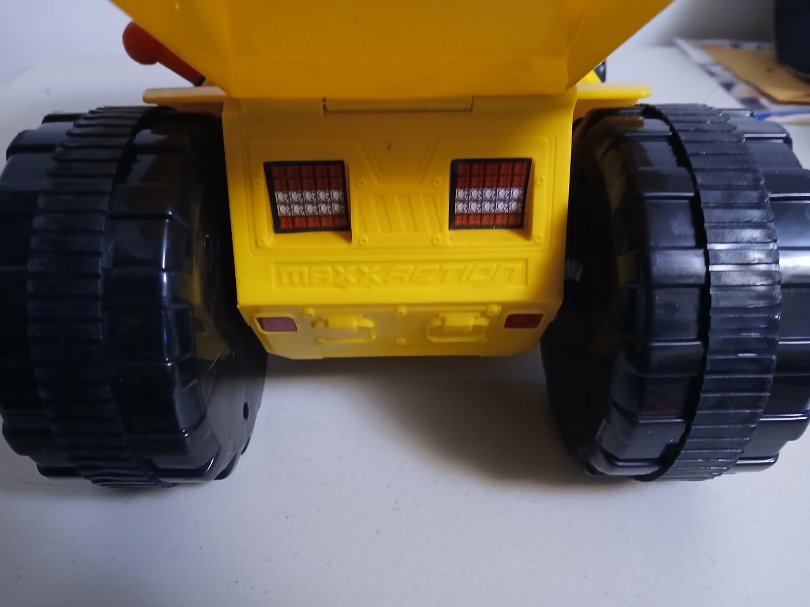 Maxx Action Large 2-in-1 Dig Rig Dump Truck Lights Sounds used good condition