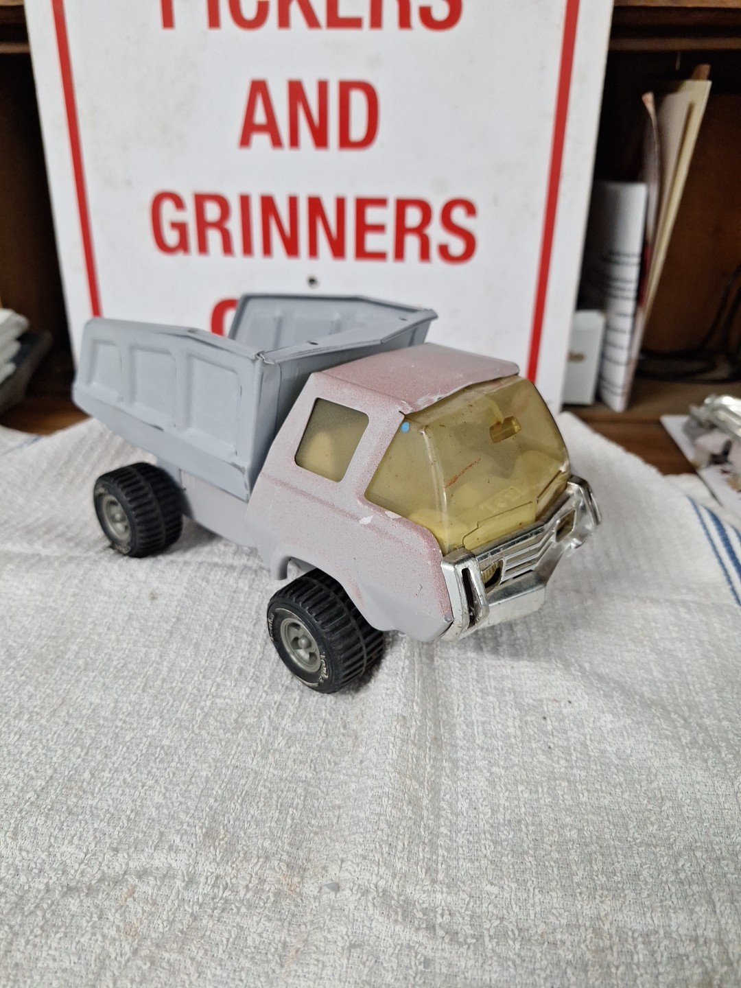 TONKA Classic Pressed Steel Metal 8.5″ Dump Truck Sandblasted & Primed