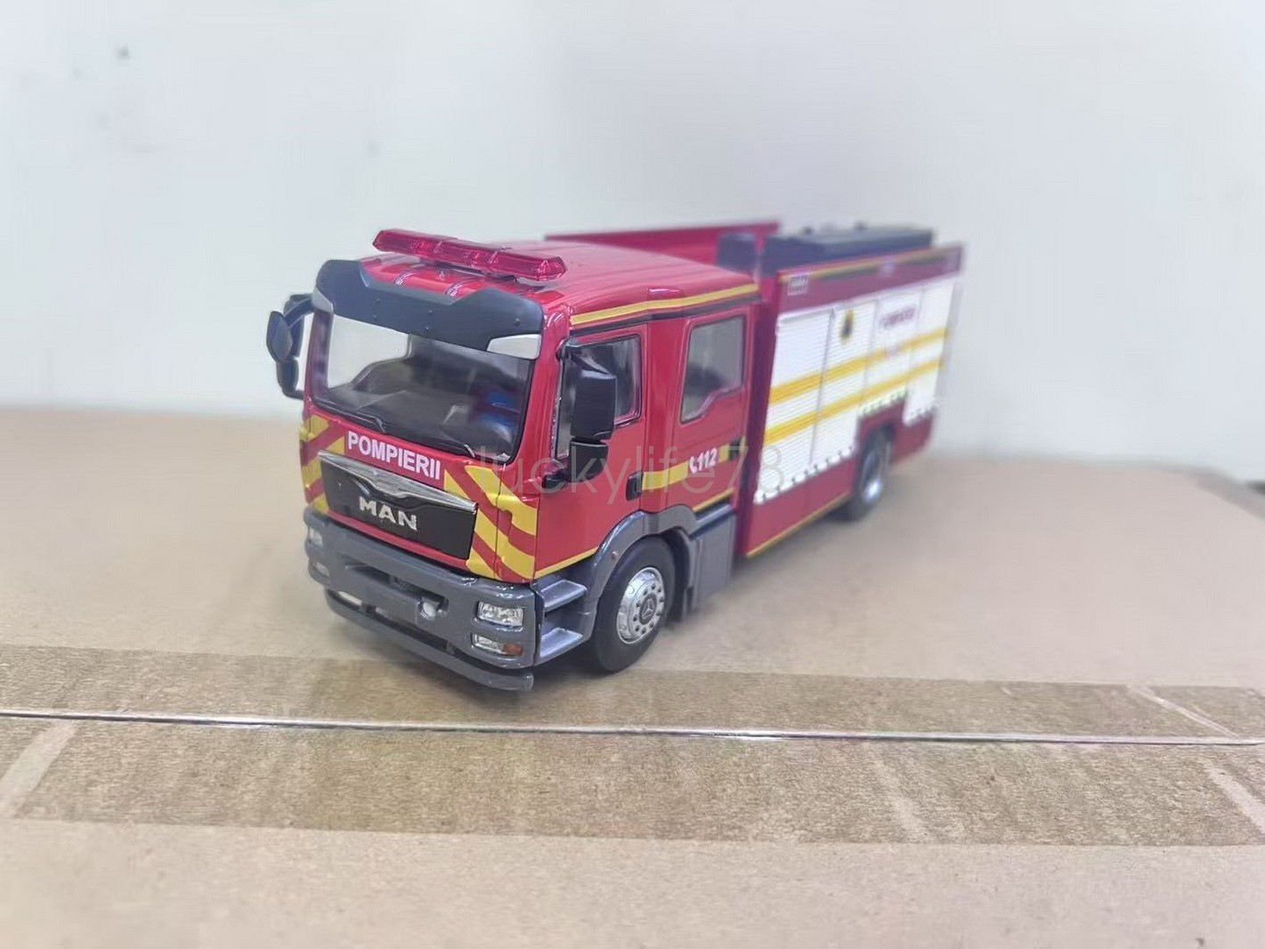 1/43 Scale MAN POMPIER II Fire Truck Diecast Model Toy Gift Collection IN BOX