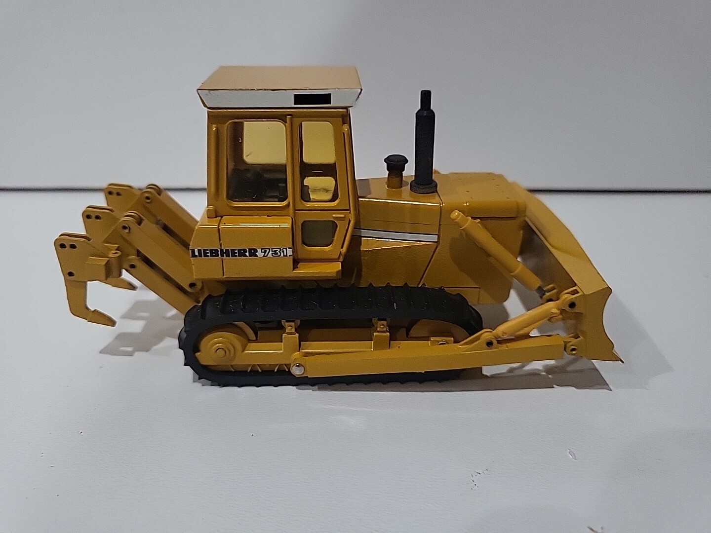Bull Liebherr PR731 Conrad 2801 1/50 Scale