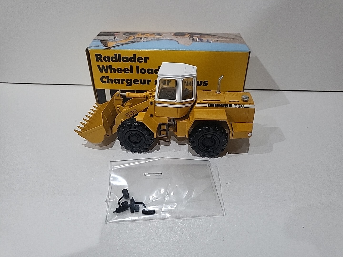 Liebherr 531 Conrad 2887 1/50 Scale Charger
