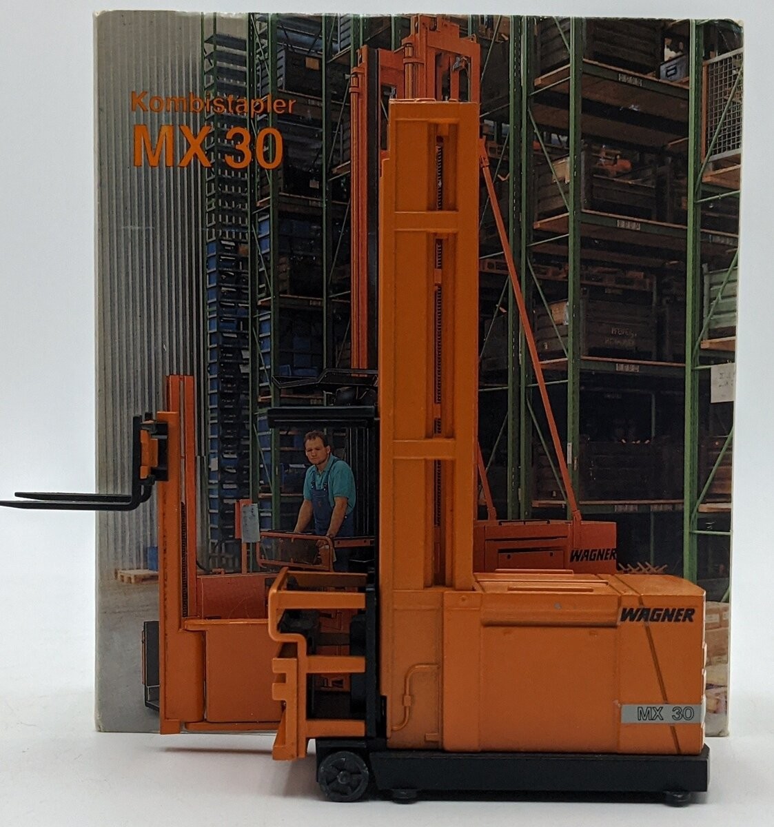 NZG 328 1:35 Wagner MX30 High Rise Forklift NIB