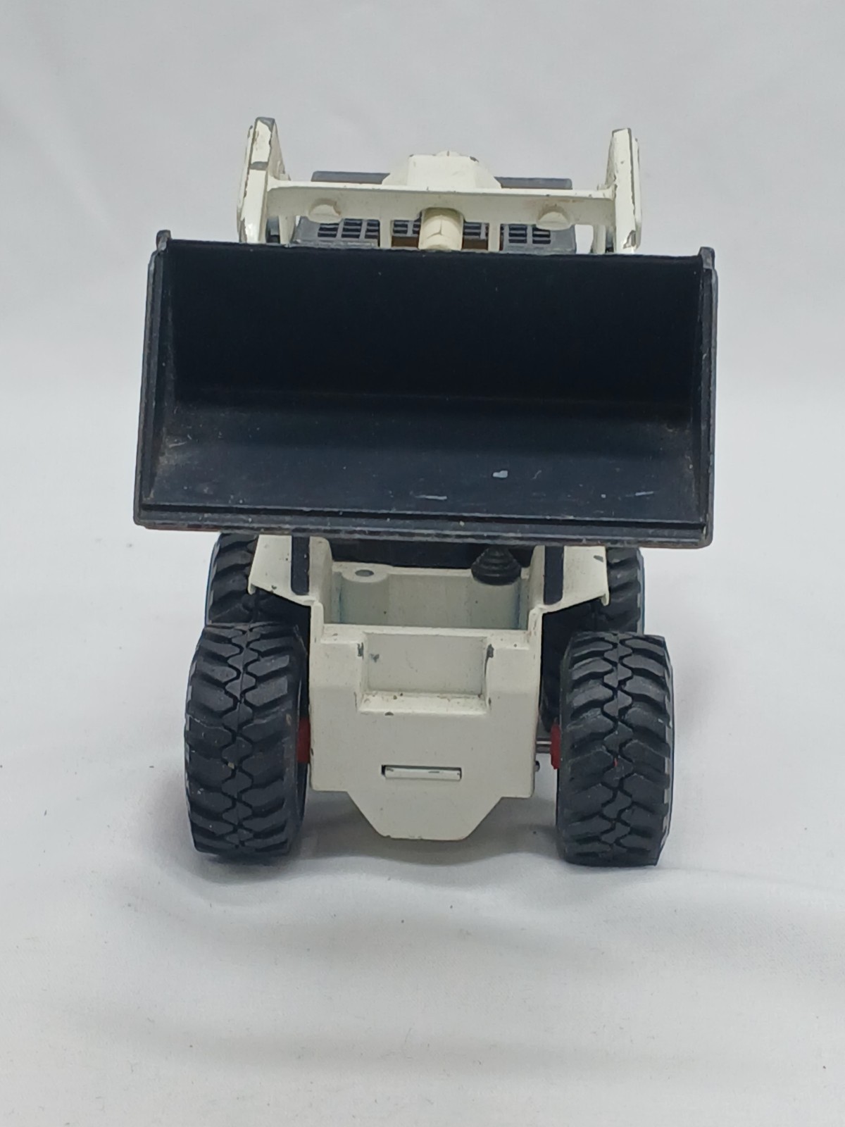 Bobcat 741 Blue Skid Loader – Gama 1/19 Scale