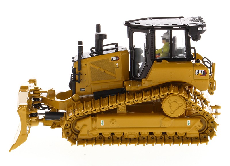 CAT Caterpillar D6 XE LGP Track Type Tractor Dozer with VPAT Blade Operator