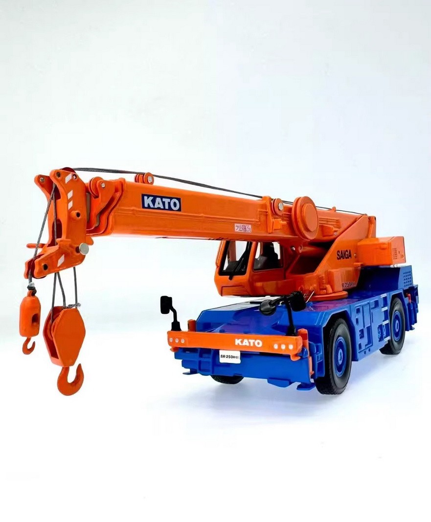 1/50 KATO SR-250Ri Premium Roughter Rough Terrain Crane Orange/B DieCast Model