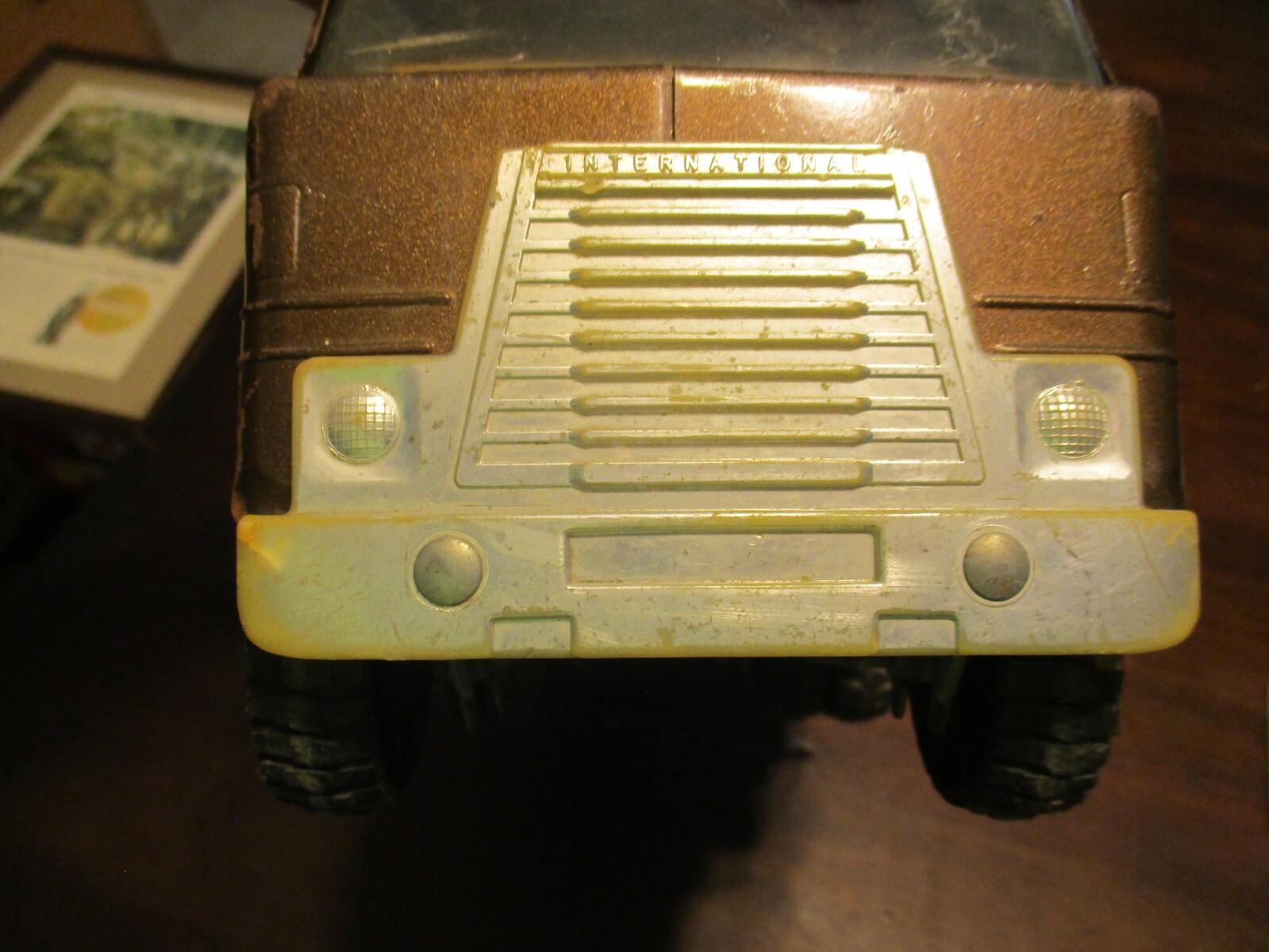 Vintage ERTL Transtar Automatic Dump Truck Hydraulic Lift International Truck