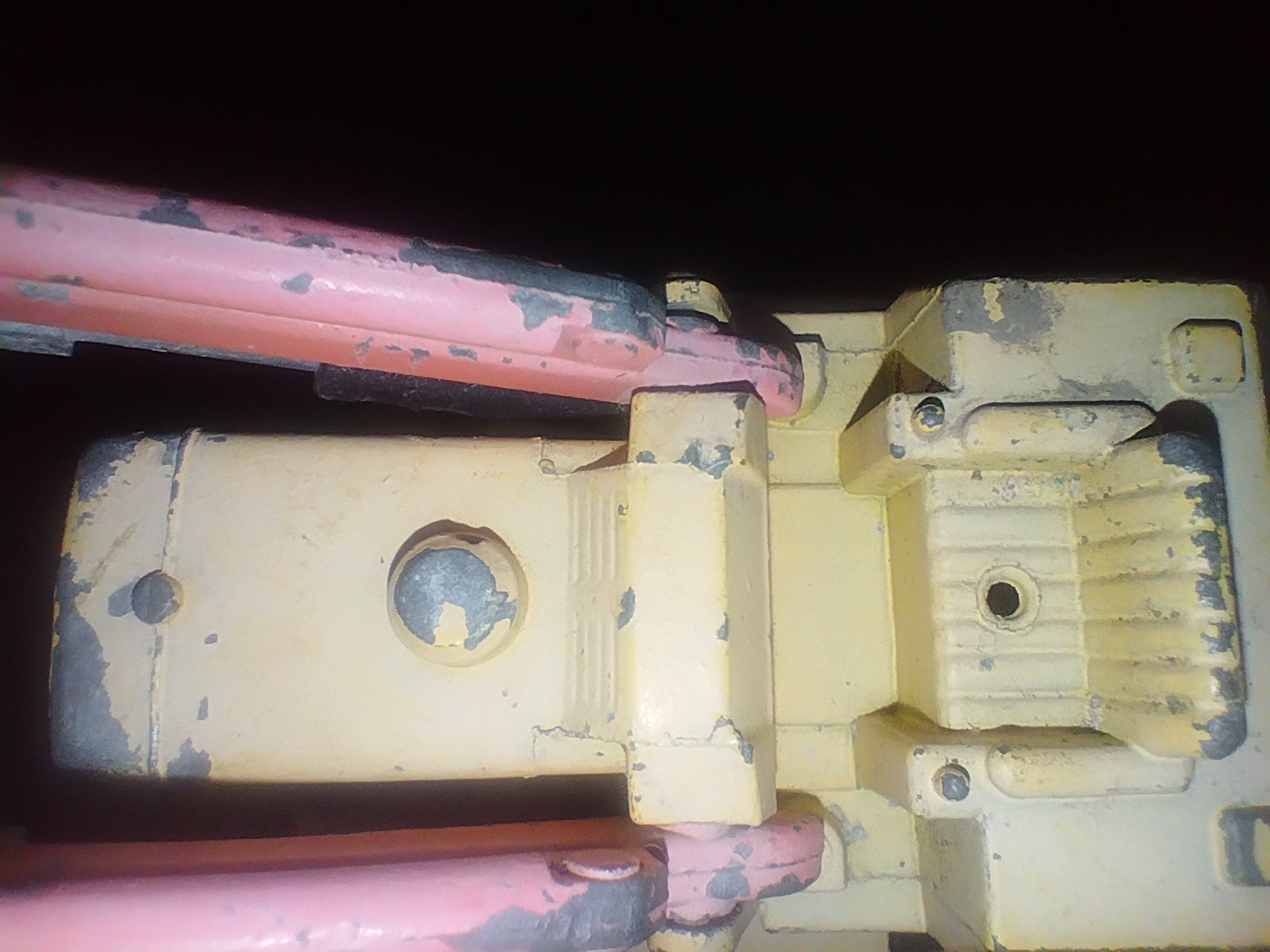 Matchbox King Size Caterpillar Excavator Yellow/Orange Diecast 1970