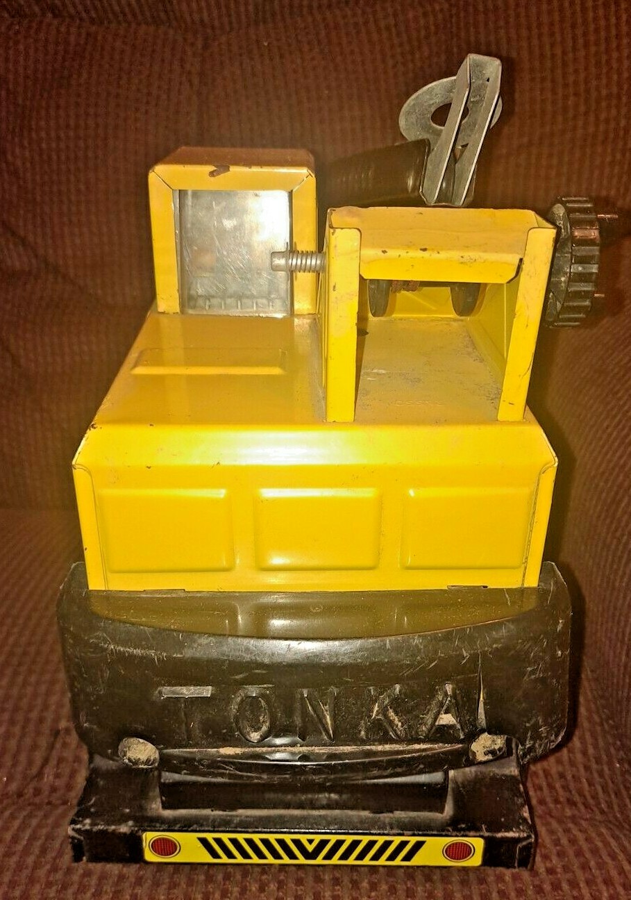 Vintage Metal Mighty Tonka Claw Crane Truck MR-970