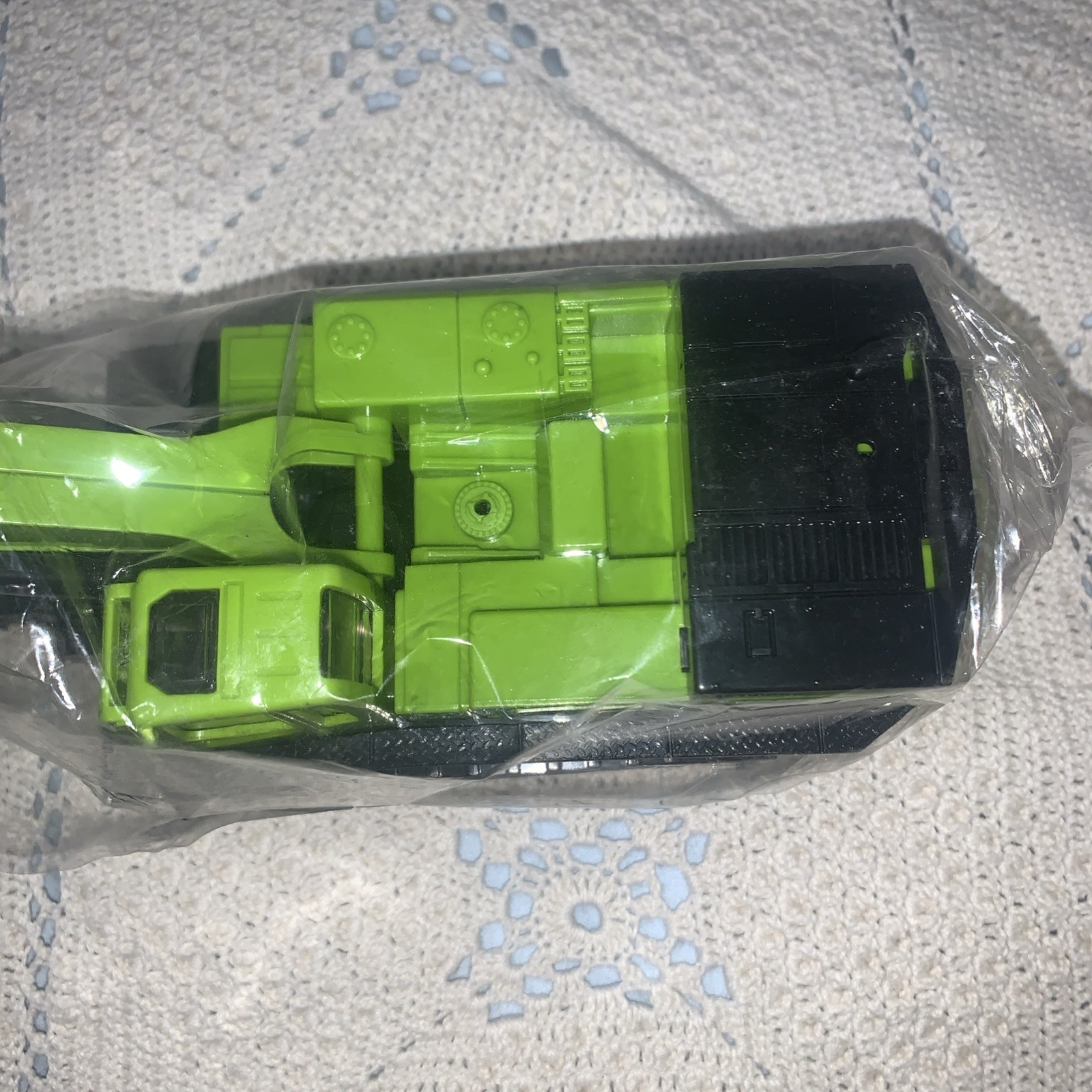 Excavator Toy Model Construction Vehicle Plastic Toy Green New Sealed Unbranded