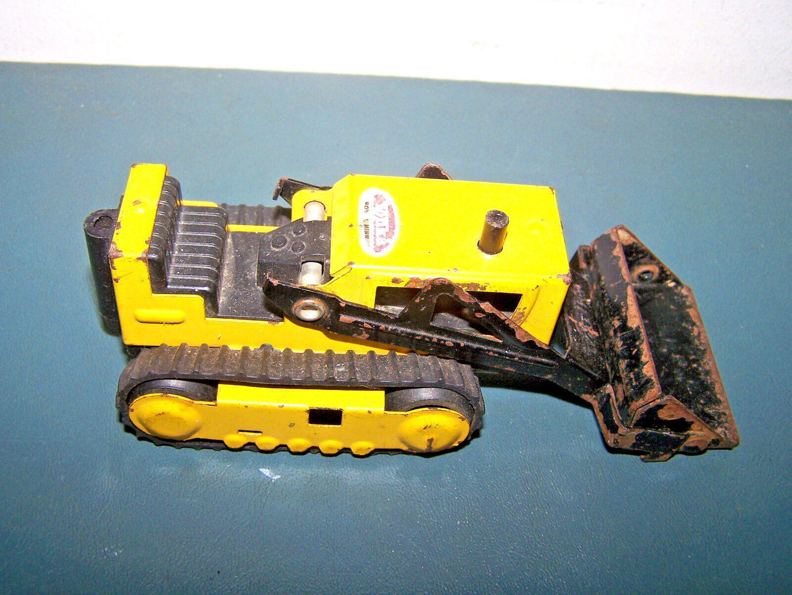 VINTAGE TONKA STEEL FRONT END LOADER BULLDOZER 55290