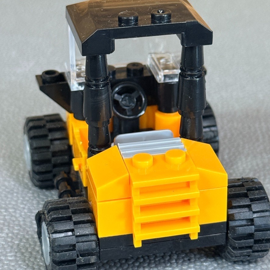Mini Construction Vehicle Forklift Loader Building Block Toy Yellow Black