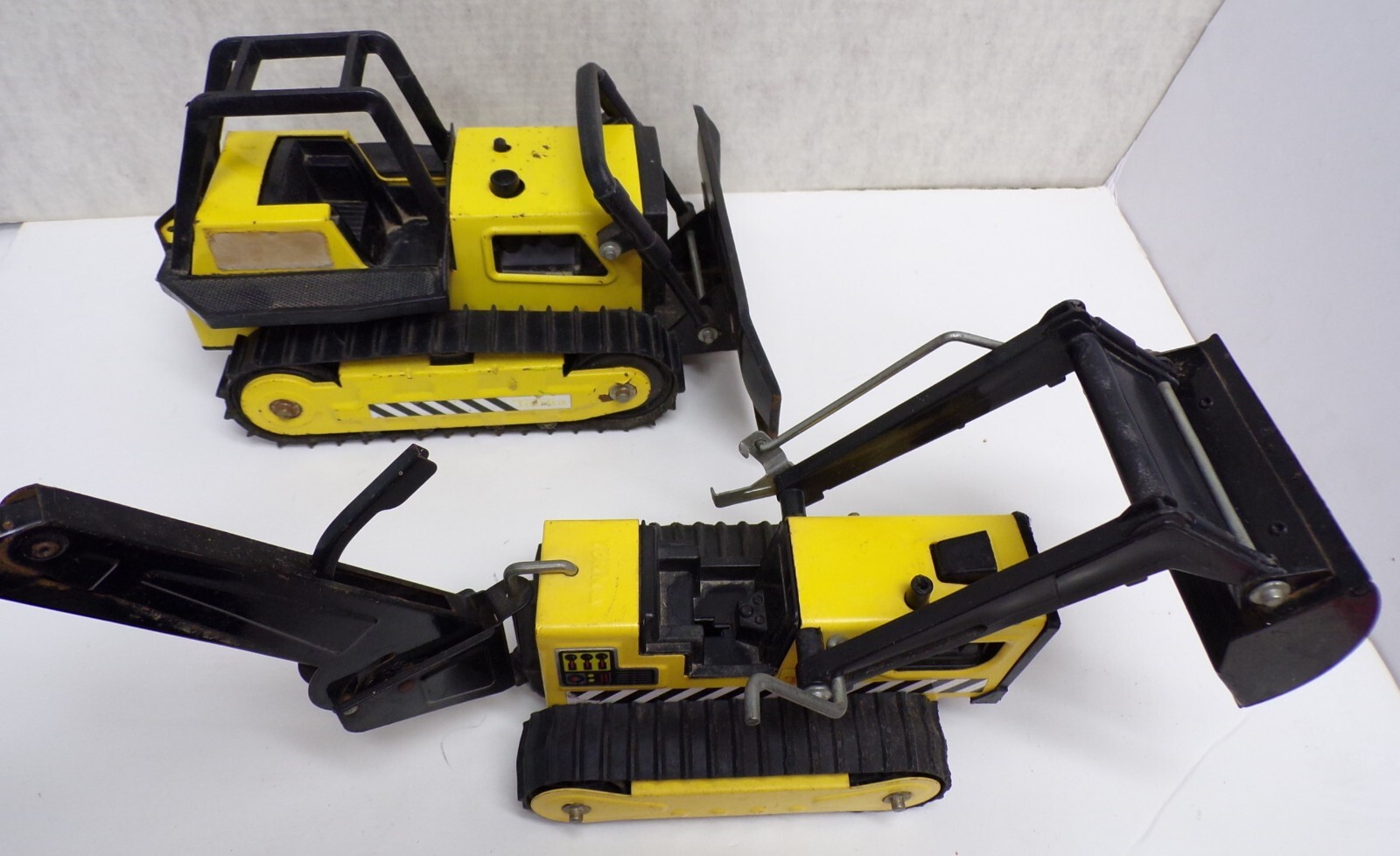 VTG Tonka T6 Backhoe Bulldozer Crane 810659 & Steel Classics Bulldozer 952 RS1-4