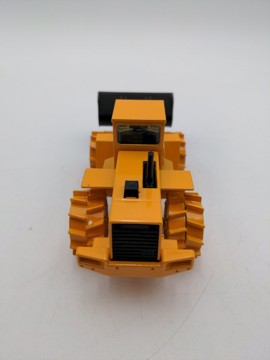 Joal 241 1:50 Scale Volvo BL160 Compactor Loading Shovel EX/Box