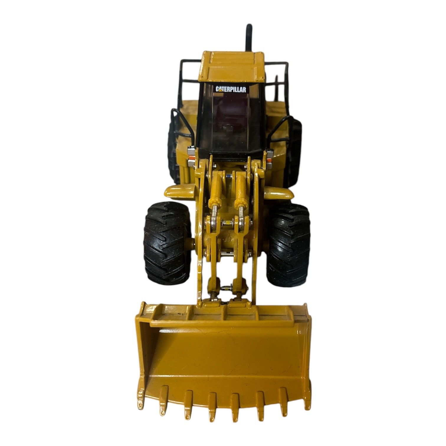 CAT 980G Wheel Loader Diecast Model 1:50 Yellow Black